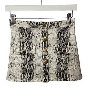 Fashion Nova Snakeskin Print Button Front Mini Skirt Grey White Size M